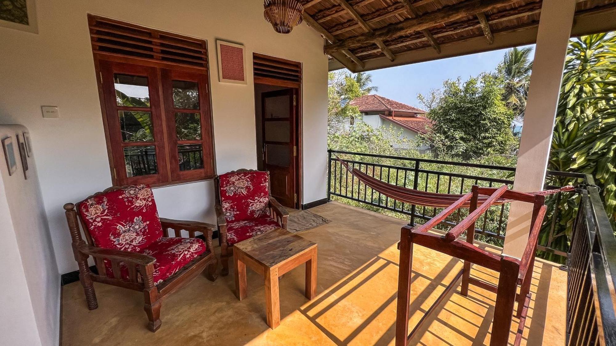 Relax Beach House Tangalle Buitenkant foto